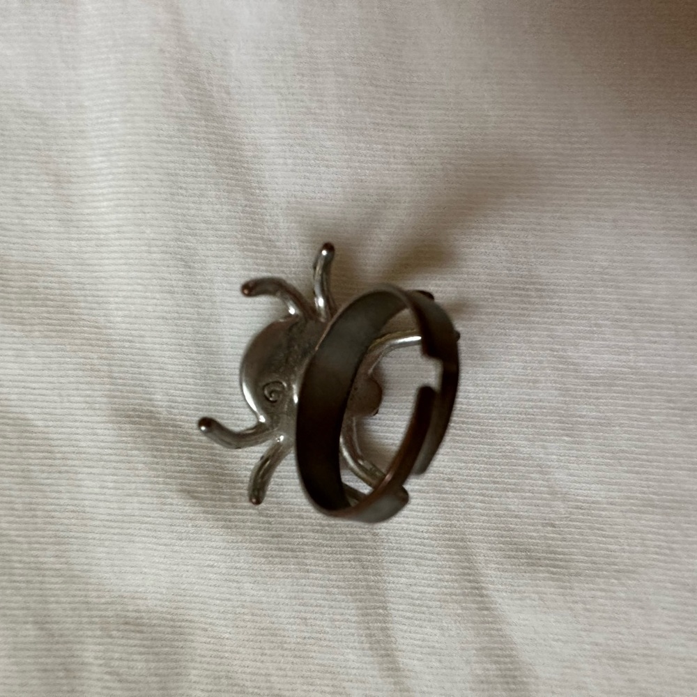 Spider ring - Picture 2 of 4